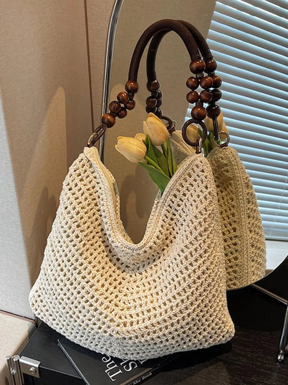 Knitted Shoulder Bag detail