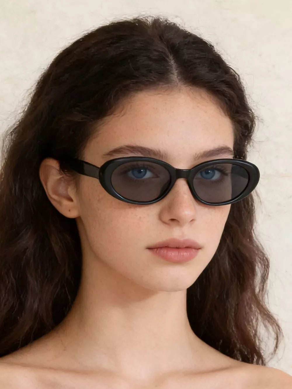 UV Protection Oval Sunglasses - Black