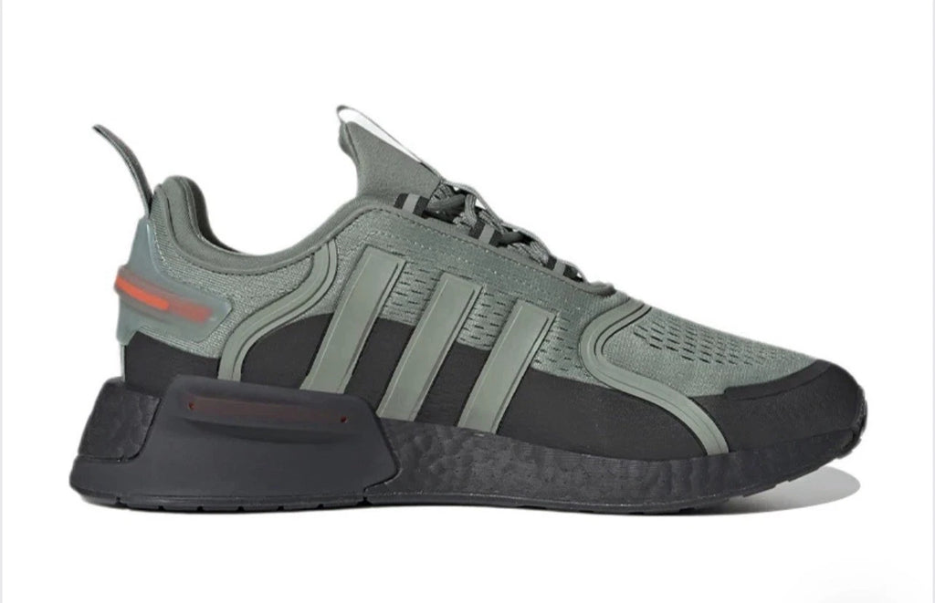 adidas NMD_V3 Running Shoes Silver Green Carbon Size 13.5