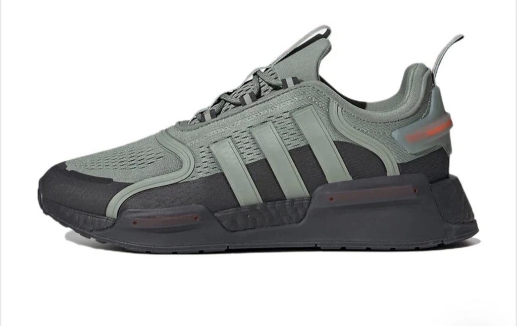 adidas NMD_V3 Running Shoes Silver Green Carbon Size 13.5
