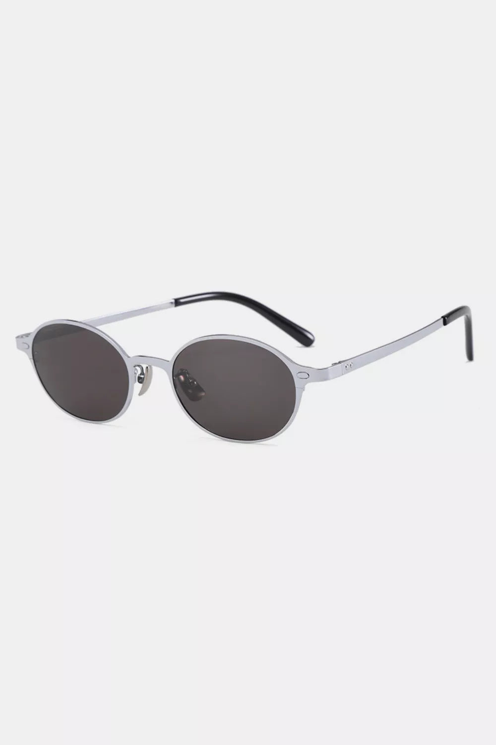 Vintage Oval Sunglasses Style C