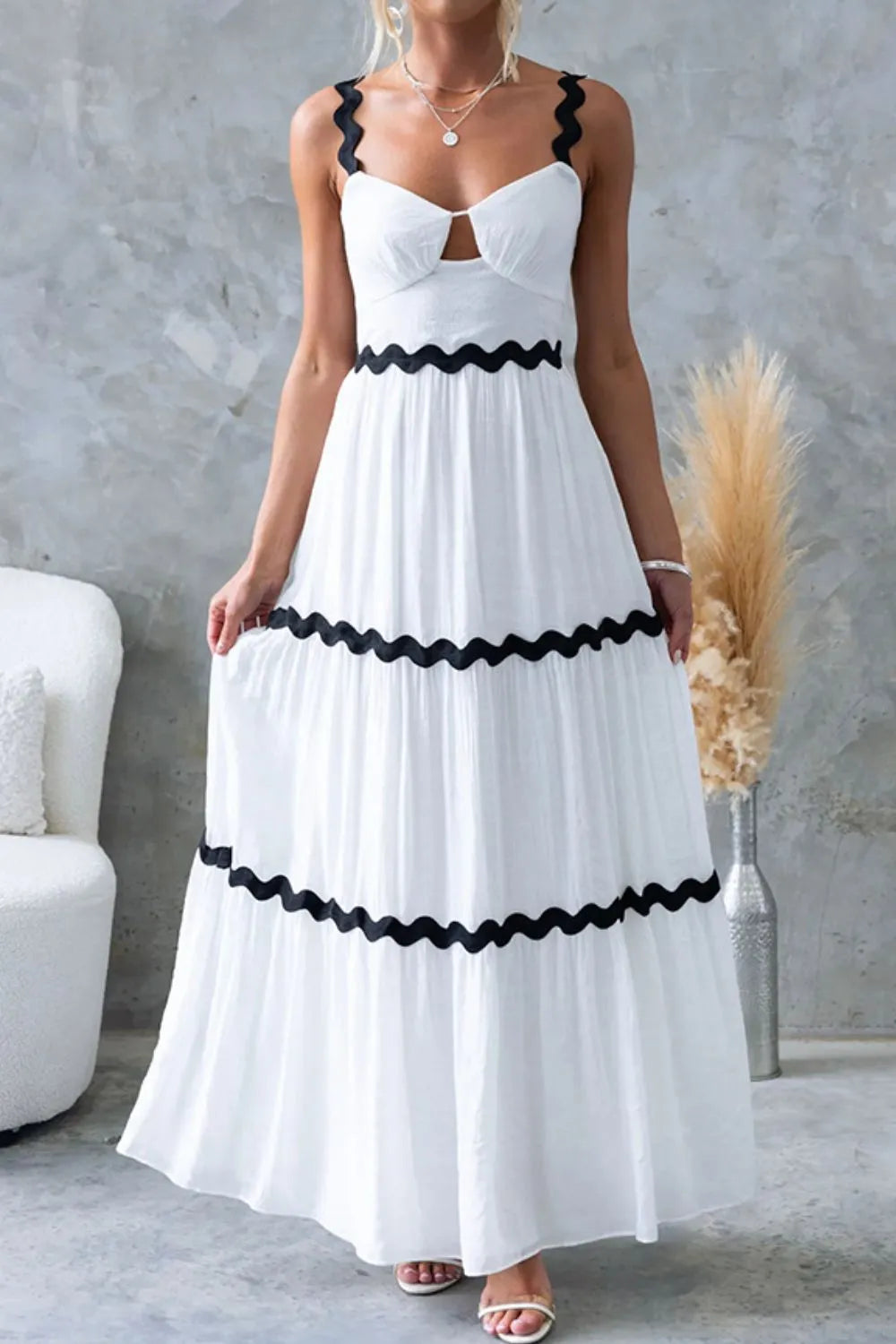 BiBi Floral Bow Tie Puff Sleeve Dress - Front